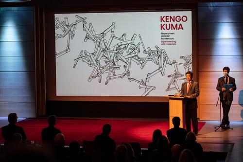 Japoński architekt Kengo Kuma w krakowskim muzeum Manggha